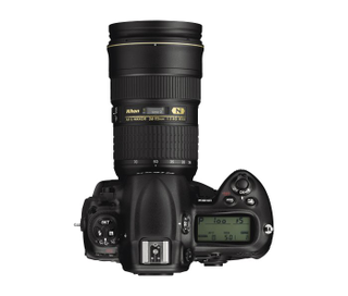 Illustration for article titled Nikon's D3X Masterpiece DSLR Goes Official With An $8,000 Price Tag
